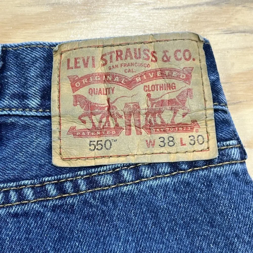 Levis 550 Relaxed Fit Jeans Mens 38x30 Blue Denim Cotton Classic Preppy